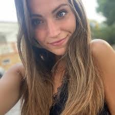 Jesse Casares's Instagram, Twitter & Facebook