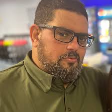 Brandon McManus' 64-yard FG attempt had no chance. Eagles win.