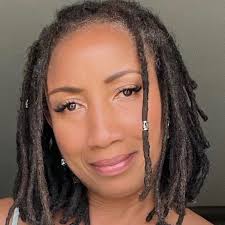 Congratulations to Mrs. Claudia Curtis, National Vice President, of Jack  and Jill of America, Incorporated. We, the Mid Atlantic Region, are so  proud of you! Much success is wished for you and