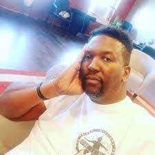 Lakisha Weaver's Instagram, Twitter & Facebook