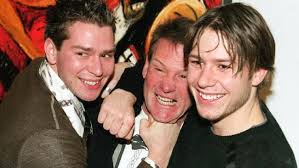 Amanda brown was found by newman lying on the floor of their home at 8pm on. Sam Newman Bio Reveals Dating A New Girlfriend After Experiencing Three Failed Marriages Thecelebscloset Sam Newman Wiki Bio Wife Net Worth Family Age Children
