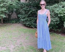 Snatch this little hottie up for your next party or wedding rehearsal/reception… What To Wear To A Summer Dinner Party Closetful Of Clothes