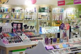 Cosmetics shop editorial image. Image of food, lifestyle - 19436645