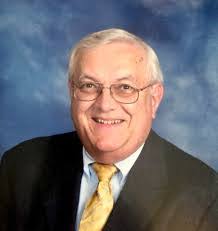 Max Albright's Instagram, Twitter & Facebook