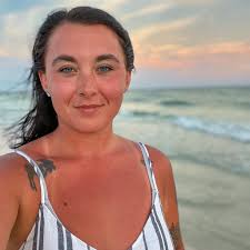 Haley Maes updated her profile picture.