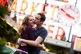 Pin By Jen Schmidt On Jsp Couple Photography Engagement Pictures Engagement Photos