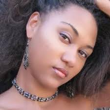 Leanna Green's Instagram, Twitter & Facebook