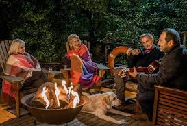 La chanteuse et comédienne camille lou, qui tient l'un des rôles principaux. Tf1 Studio