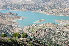 Let us know what's wrong with this preview of andalousie by le routard. Circuit Des Villages Blancs Grenade Et Sierra Nevada Andalousie Routard Com