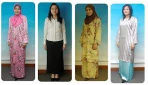 Berikut adalah contoh pakaian wawancara untuk pria. Tips Penting Memilih Pakaian Untuk Interview Bagi Wanita