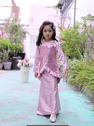 Hi kalini ida nak share baju2 raya koleksi 2019 yg ida try dari koleksi arco.my! Baju Raya 2020 6 Cool Elves Peplum Shining