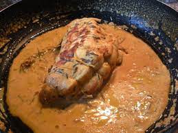 La cottura nel latte rende la carne di vitello molto morbida. Arrosto Di Tacchino Al Latte E Curry La Banda Delle Forchette