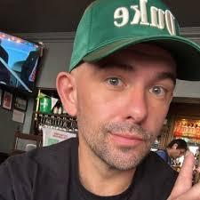 Tracy McCormack (@Tracy_is_skill)