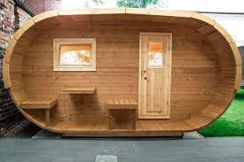Fasssauna Oval Deluxe Bei Finnwerk Fasssauna Sauna Haus Bauen