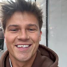 Dayton (@daytonmodderman) • Photos et vidéos Instagram