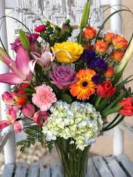 Your Local Family Owned Florist Kara S Flowers Clermont Fl In 2020 Flower Arrangements Vase Arrangements Flowers