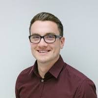 Gareth Chapman's Instagram, Twitter & Facebook