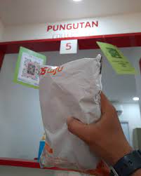 18g, jalan chempaka sd 12/2, bandar sri damansara, 52200 kuala lumpur +60362771930. Pos Laju Ampang Desa Petaling Kl Runner Delivery Facebook