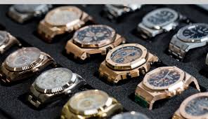 Segítünk a hozzád legjobban illő óra kiválasztásában, megtaláljuk az elképzeléseidhez legjobban passzoló márkát és típust. Svajci Ora Szekely Hirmondo