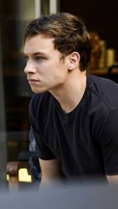 47 idées de Nathaniel Avery