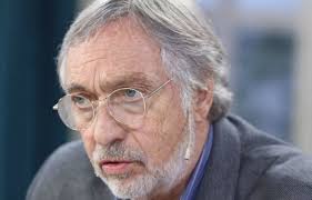 India Mora (@MoraIndia)