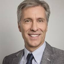 Visite surprise du président de Optique Suisse Gregor Maranta, pour me  remettre le „Award 2019