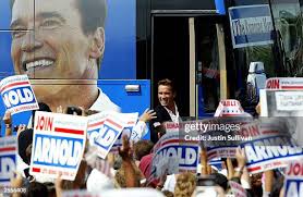 42 Arnold Schwarzenegger Bus Tour Of California Day 2 Stock Photos,  High-Res Pictures, and Images