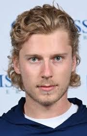 Derek Epp's Instagram, Twitter & Facebook