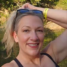 Can anyone recommend menopause specialists that are knowledgeable in  hormone replacement therapy— not your typical gynocologist because many of  them don't have that specialized knowledge. Thank you !