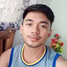 Ryan Espino's Instagram, Twitter & Facebook