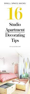 20 Clever Ways To Make Your Studio Apartment Feel And Look Bigger Studio Apartment Decorating Studio Apartment Studio Apartment Layout