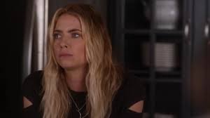 Hanna marin images 1x20 hd wallpaper and background photos. The Top Is Black With Short Gaps Of Hanna Marin In Pretty Little Liars S07e10 Spotern