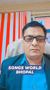 Veena badni gyaan ke devi