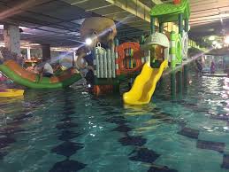 Tiram indoor water park covers about 26,000 square feet (2,400 m2) and is proudly the first water theme park in a shopping complex in johor. Tiram Indoor Waterpark Ulu Tiram Viral Muafakat Johor Facebook