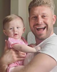 What a great picture she looks just like her daddy ❤️🥰😘