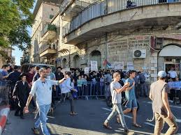 השר לביטחון הפנים הנכנס עומר בר לב לא שולל את קיום מצעד הדגלים האמור להתקיים מחר (ג') בירושלים. Bdtguqqensreum