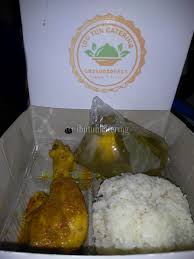 Cara membuat bubur ayam yang enak juga tidak terlalu sulit. Paket Ekonomis Pedesan Ayam Sayur Asem Ibu Tun Catering Facebook