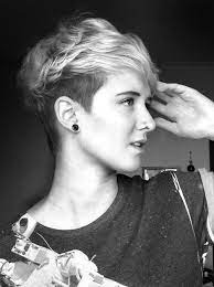 Shorthaircutz Haircut Hairtsyle Magazine Oval Face Haircuts Oval Face Hairstyles Short Hairstyle For Oval Face