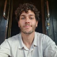 7000+ profili “Pini”