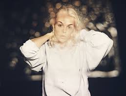 93,850 likes · 3,240 talking about this. Davina Michelle Naar Het Songfestival Partyscene