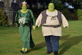 40 Bizarre Wedding Dresses That Should Have Never Made Their Way Down The Aisle Unique Wedding Gowns Wedding Dresses Bad Dresses