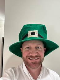 Happy St Patrick's Day everyone! Everyone was wearing green today but we  failed to get a group picture. Here is Dr Phillips with his leprechaun hat  on. Have a great week!