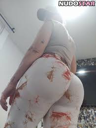 Evelyn Davila- a journey into her sensual world