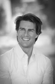His first movie was endless love.his first leading role was in the movie risky business. Tom Cruise Bild Kaufen Verkaufen