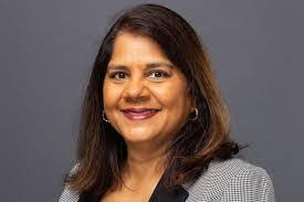 Savannah Roche's Instagram, Twitter & Facebook