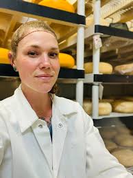 from now on, i'm going to start telling people "you're committed to  misunderstanding me & i don't care to explain myself to you" instead of  over explaining myself….over and over.