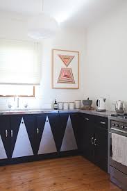 black paint for kitchen cabinets