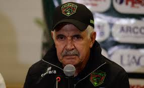 El primer tanto del partido llegó apenas a los 6 minutos cuando el defensa haret ortega apareció en el. Fichajes Liga Mx Tuca Ferretti Confundio A La Duena De Fc Juarez Video