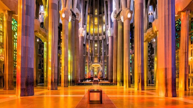 Sagrada De La Familia