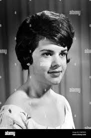 Val Forbes's Instagram, Twitter & Facebook